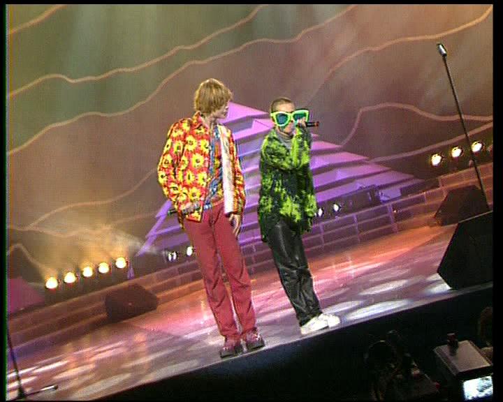 Worldclips.Ru - Скачать Бесплатно Клип Подсолнух (Live) - Иванушки.