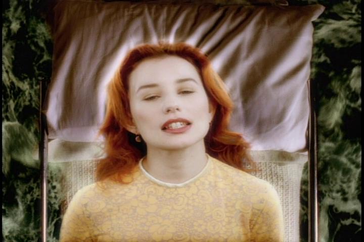 tori amos caught a lite sneeze